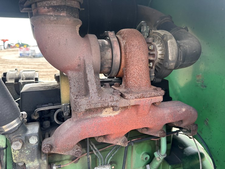 john-deere-4045t-image-16