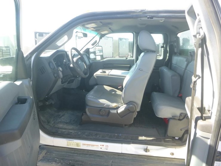 2015-ford-f450-image-13