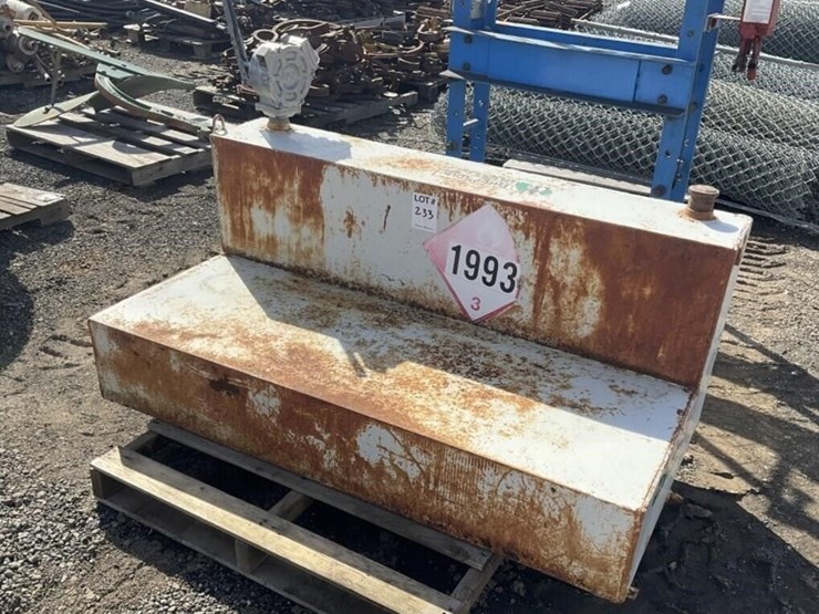 150g-steel-l-shaped-pick-up-transfer-tank-image-1