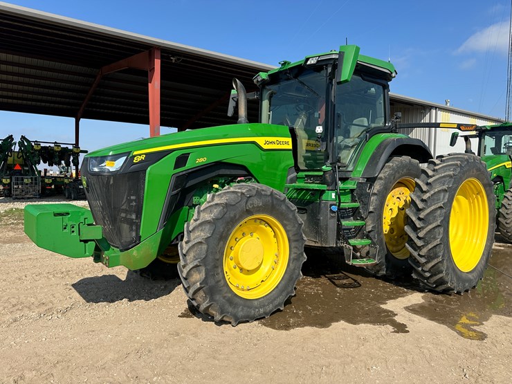2022-john-deere-8r-280-image-1