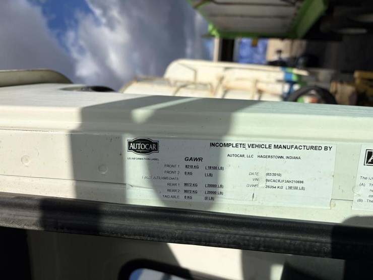 2010-autocar-xpeditor-image-22