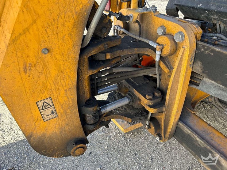 2016-jcb-3cx-image-26