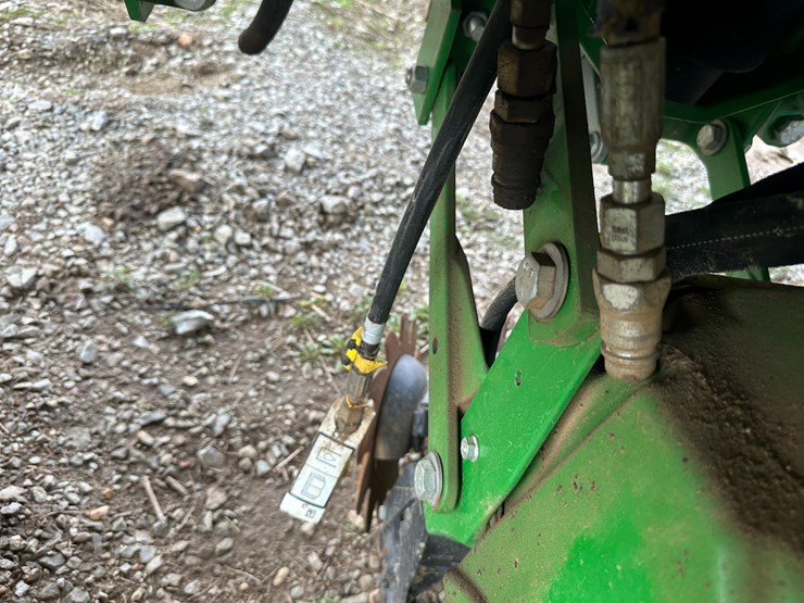 john-deere-1725c-image-61