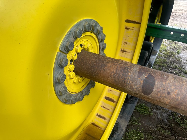 2021-john-deere-8rt-340-image-15