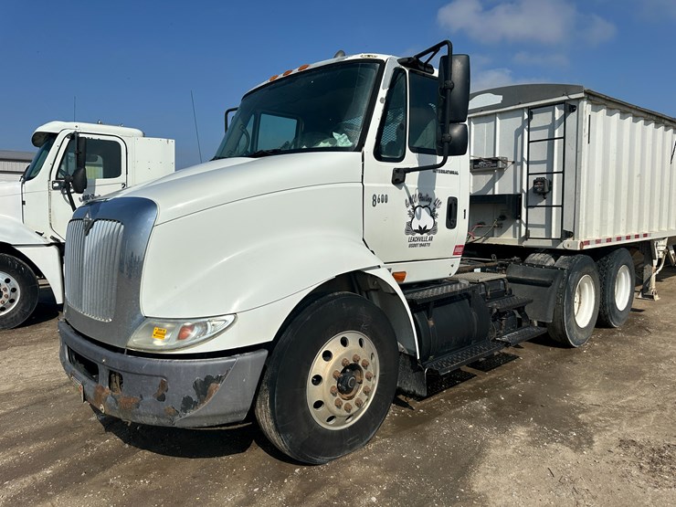 2007-caterpillar-c13-image-1