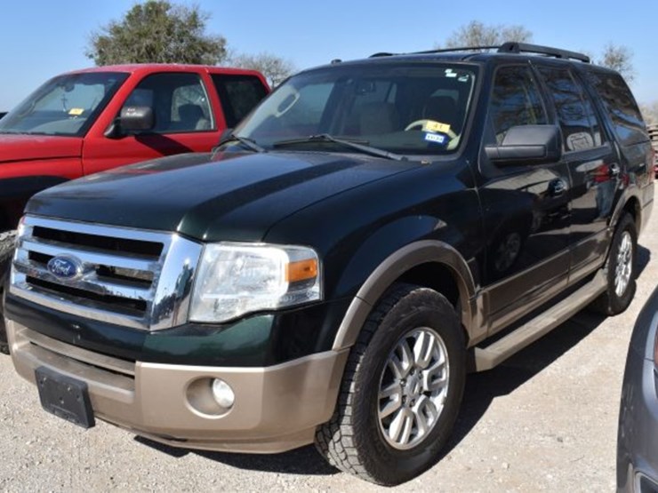 2014-ford-expedition-image-1