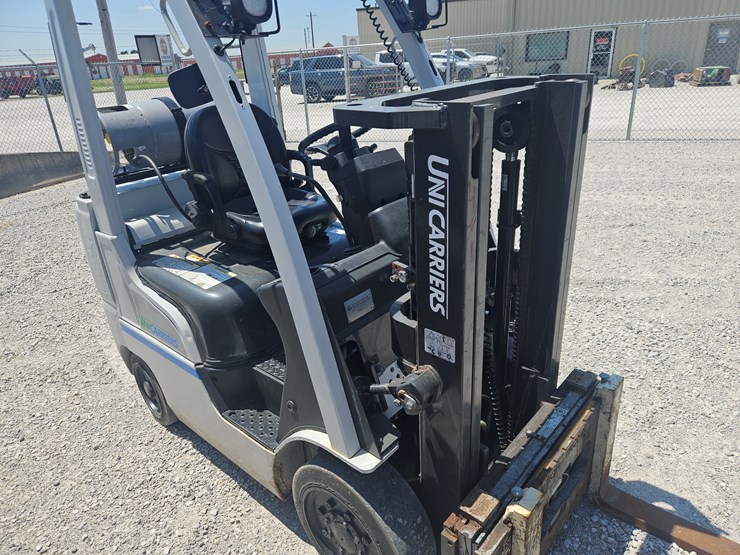 #203104-•-2017-unicarrier-mcp1f2a25-forklift-image-4