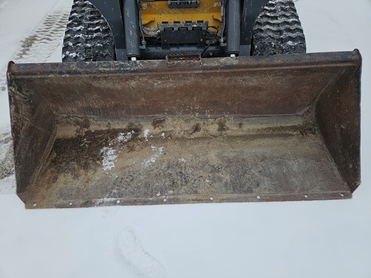 2020-deere-333g-image-3