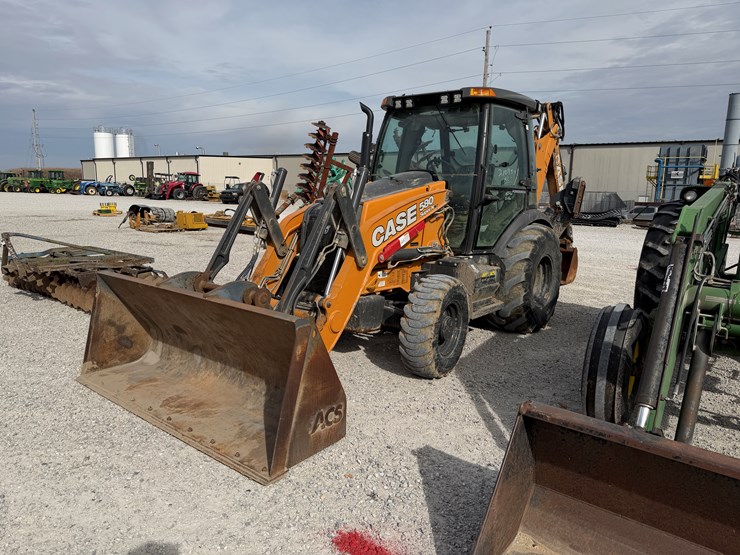 2022-case-580sn-image-1