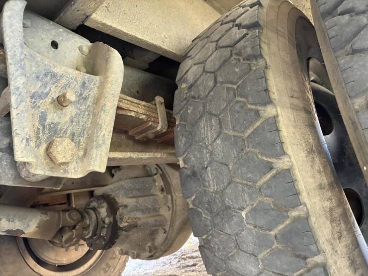 1987-international-s1700-image-7