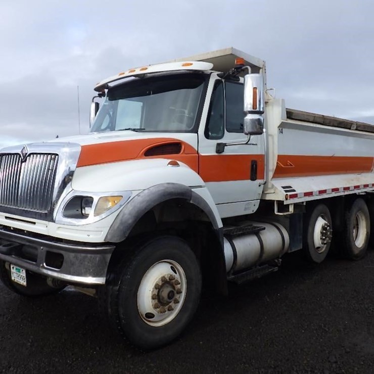 2007 INTERNATIONAL 7600
