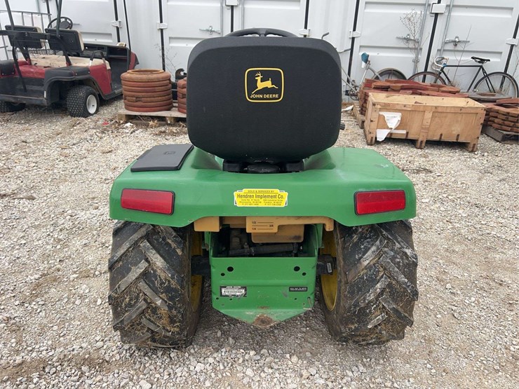 john-deere-345-image-4