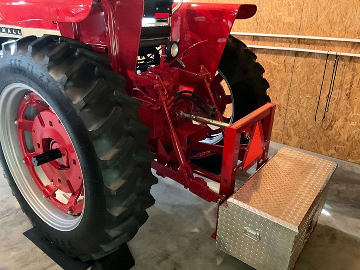 1969-farmall-656-image-10