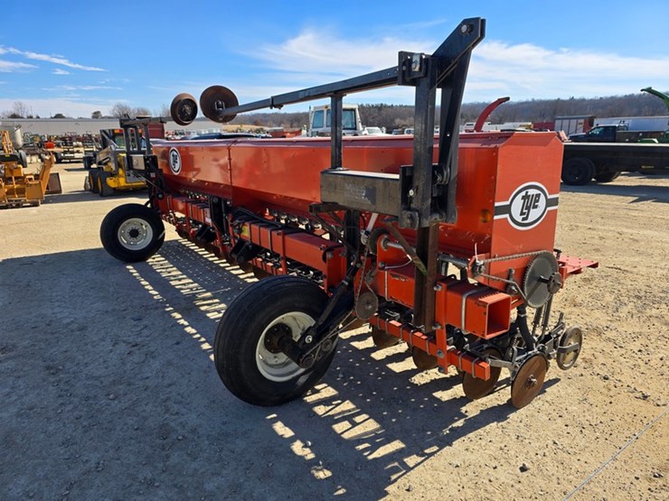 tye-series-v-image-1