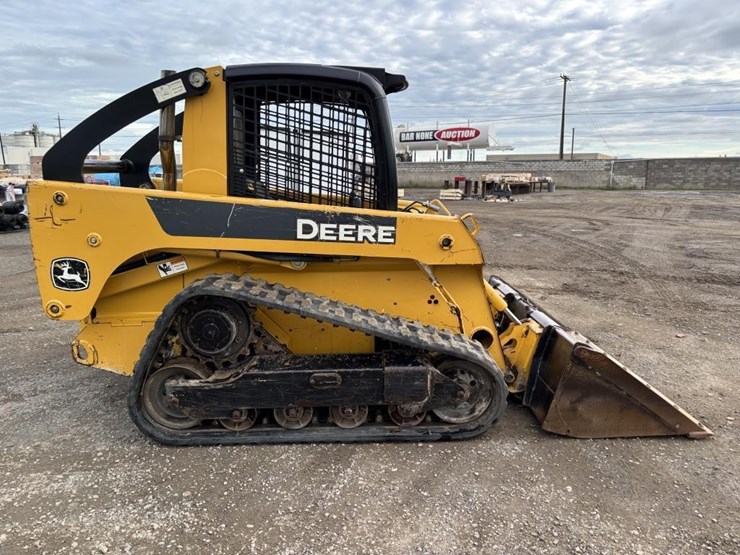 2006-john-deere-322-image-7