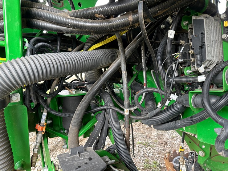 john-deere-1725c-image-23