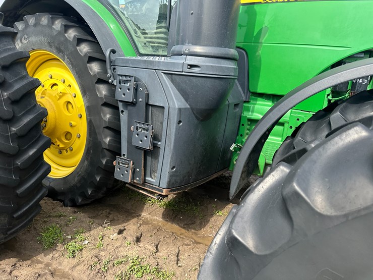 2019-john-deere-8295r-image-42