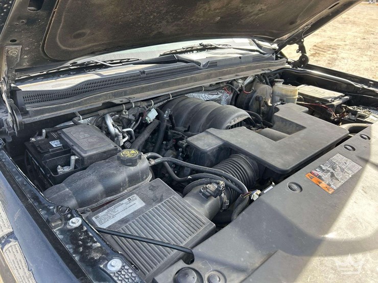 2018-chevrolet-tahoe-image-9