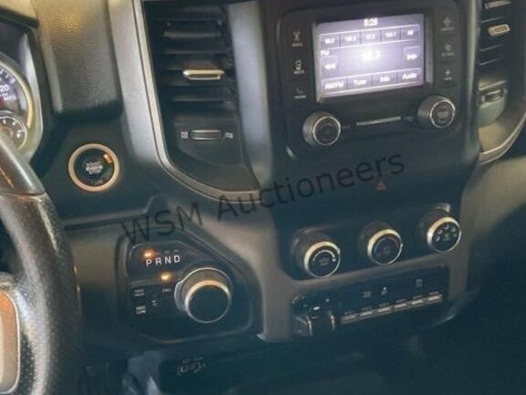 2020-dodge-2500-image-20