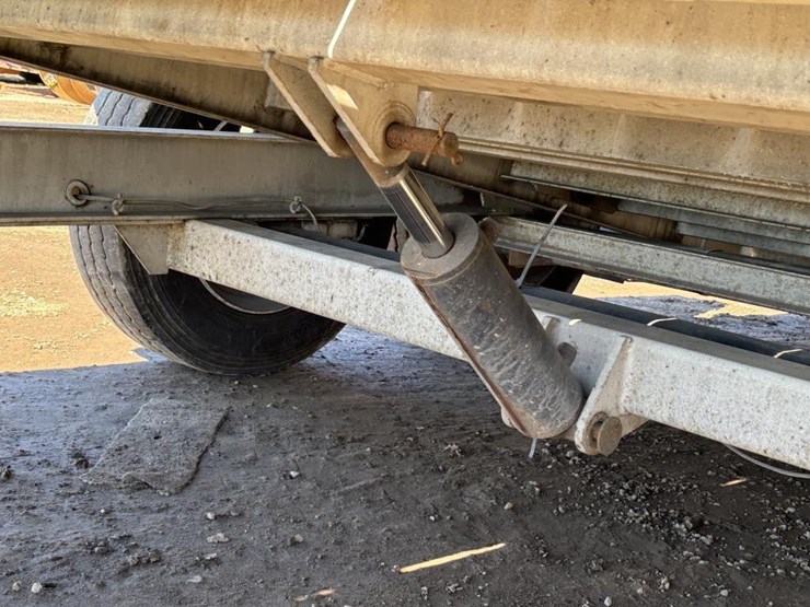 2021-towmaster-t-14dt-image-7