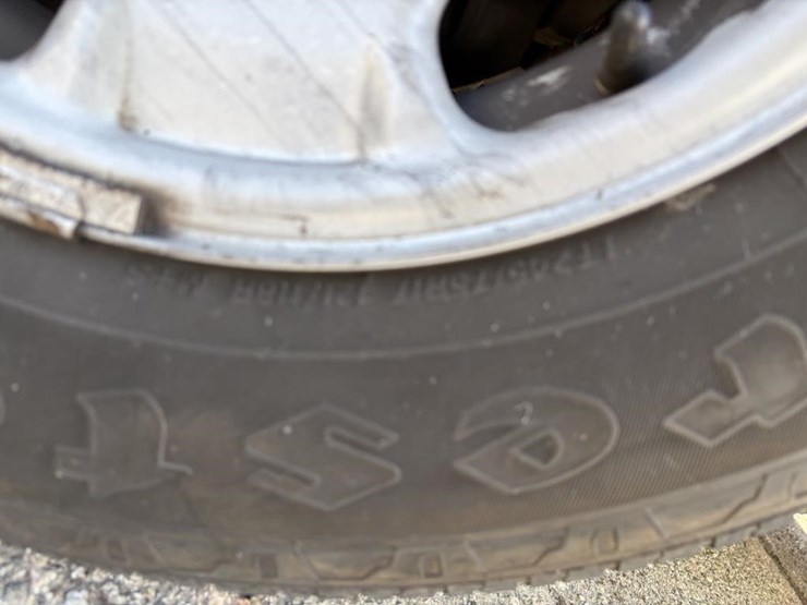 2016-chevrolet-2500-image-31