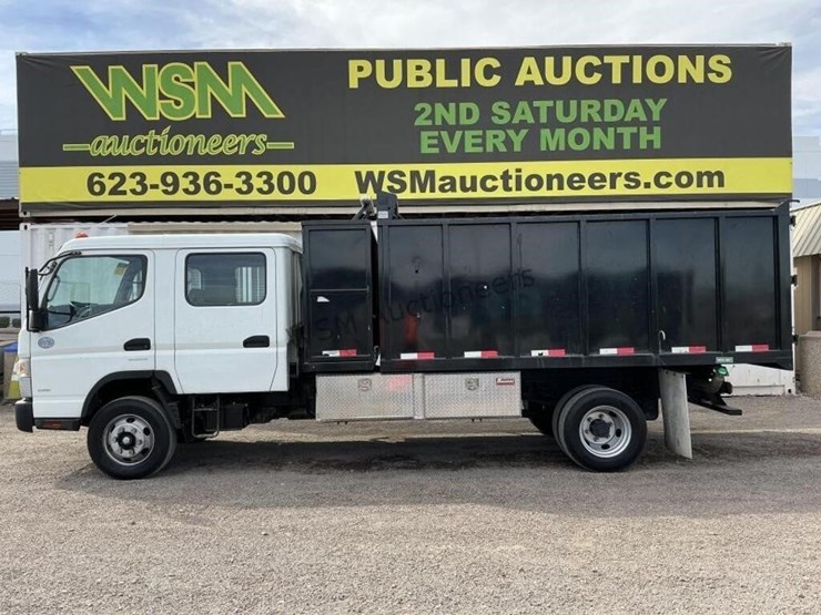 2017-mitsubishi-fuso-fe160-image-1