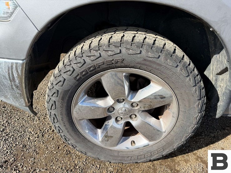 2019-dodge-1500-image-10