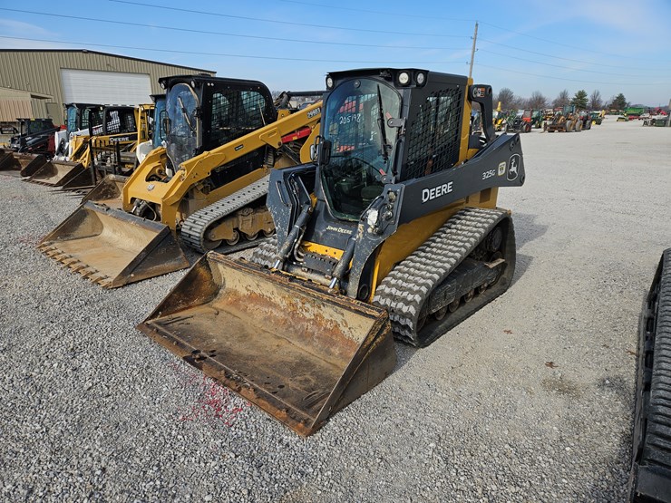 2020-deere-325g-image-1