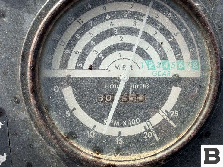 1978-john-deere-2640-image-48