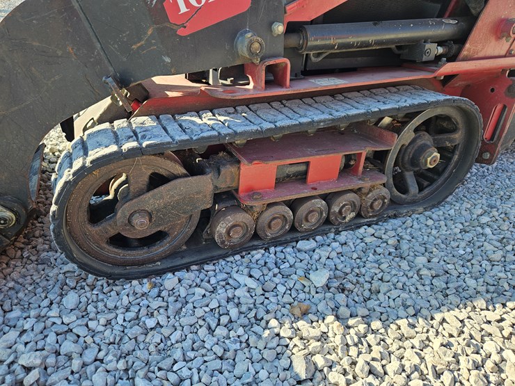#205103-•-2019-toro-tx525w-dingo-image-7