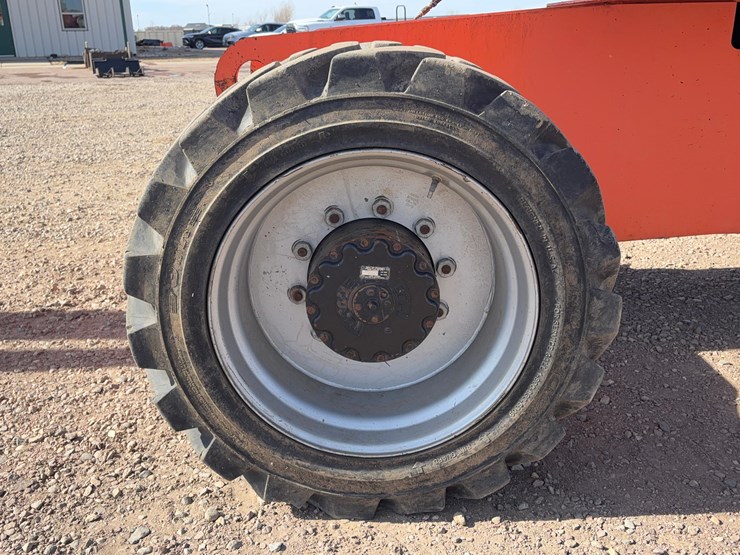 2012-jlg-860sj-image-26