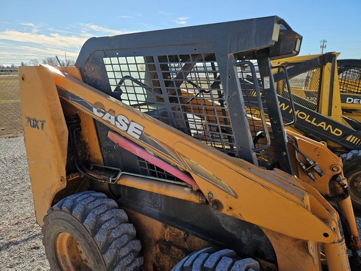 2002-case-70-xt-image-19