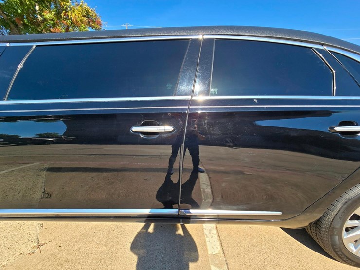 2017-cadillac-federal-70in-limo-w-27466-miles,-premium-federal-coachwork,-luxury-transport-image-18