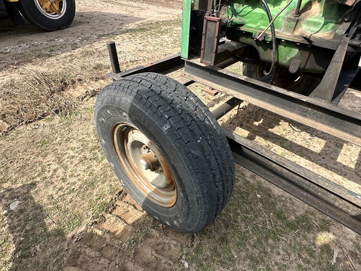 john-deere-4045t-image-8