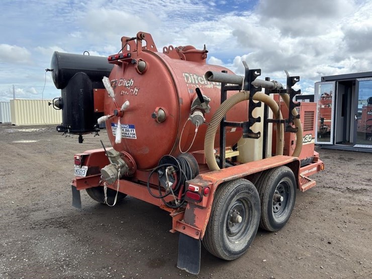 2009-ditch-witch-fx30-image-3