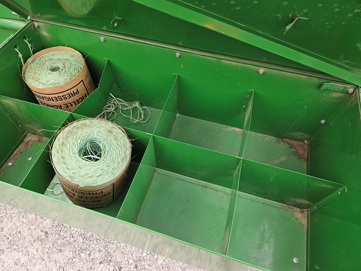 2021-john-deere-348-image-6