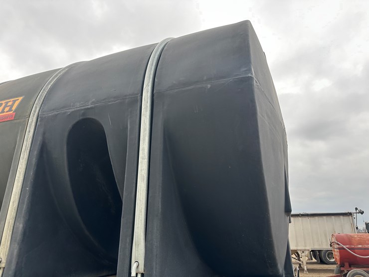 #38802-•-2022-kbh-40'-t/a-6000-gallon-nurse-trailer-vin:-1t9gn4022nc623368-image-31