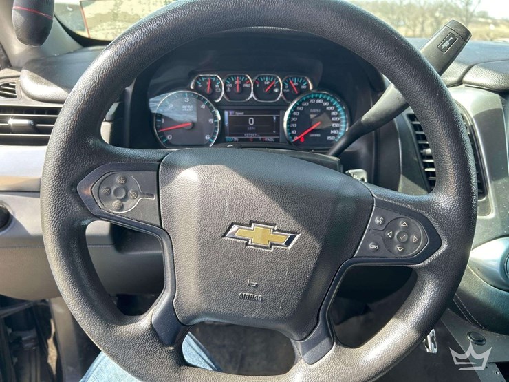 2018-chevrolet-tahoe-image-14