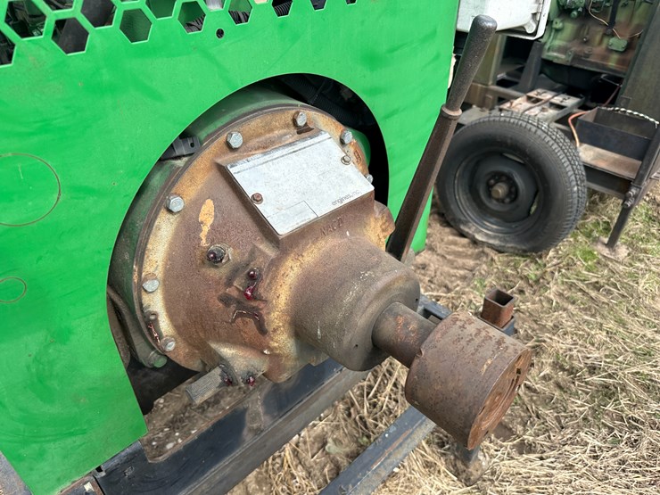 john-deere-4045h-image-12