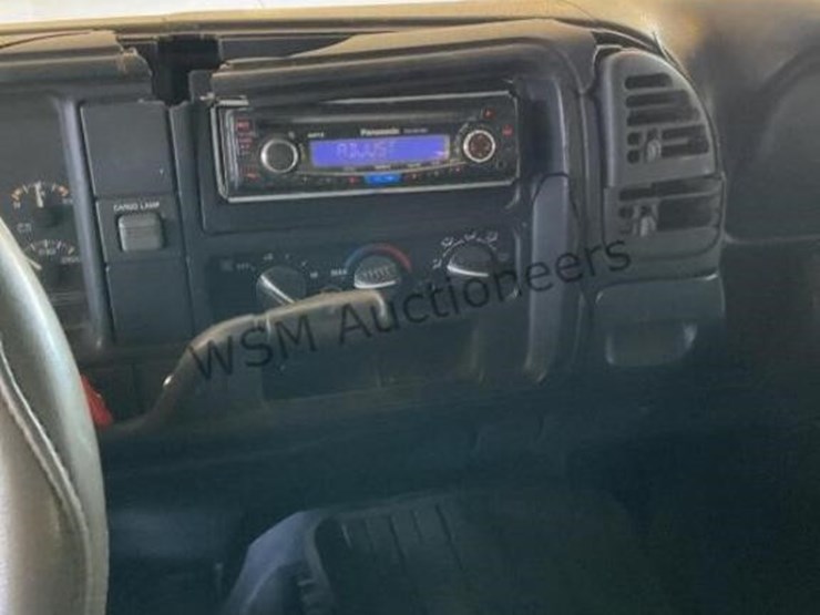 1997-chevrolet-k3500-image-18