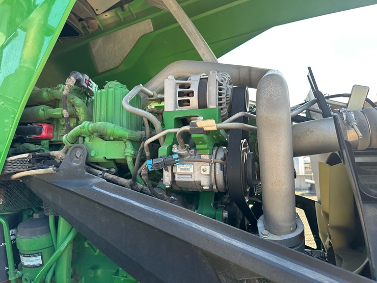 2022-john-deere-8r-280-image-51