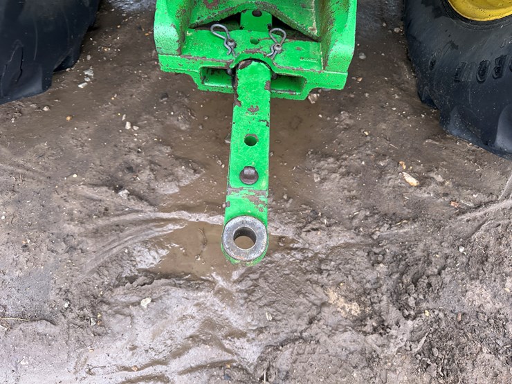 2014-john-deere-5075m-image-18