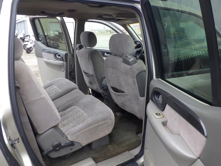 2003-gmc-envoy-image-8