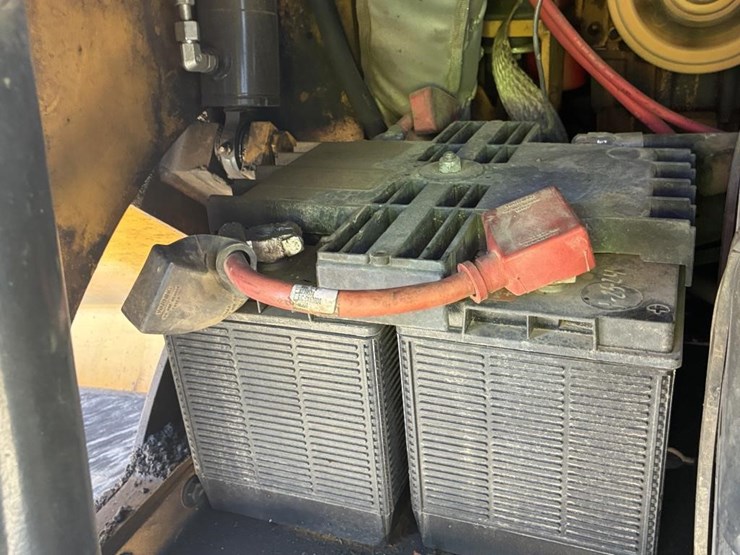 caterpillar-ap-655f-image-9