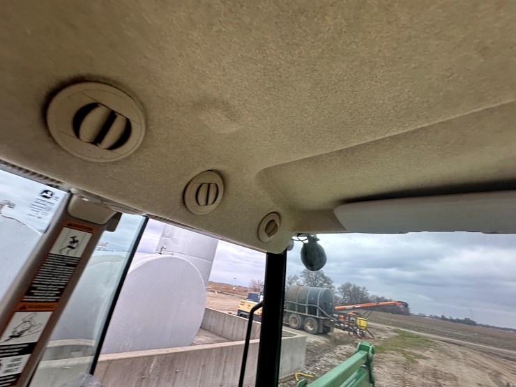 2014-john-deere-5075m-image-66