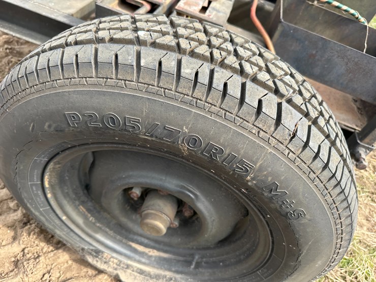 john-deere-4045d-image-5