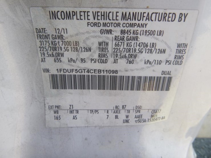 2012-ford-f550-image-34