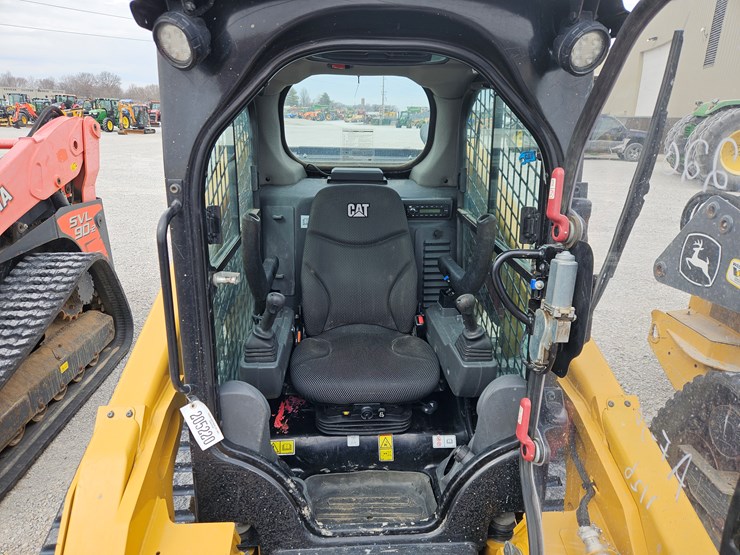 2022-caterpillar-279d3-image-7