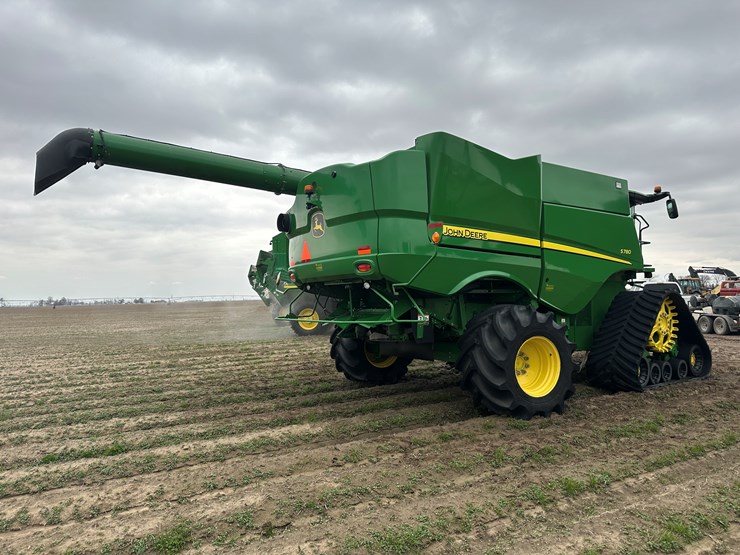 2020-john-deere-s780-image-3