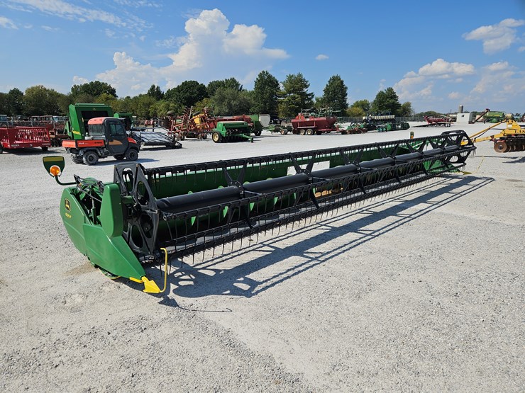 2009-john-deere-635f-image-1